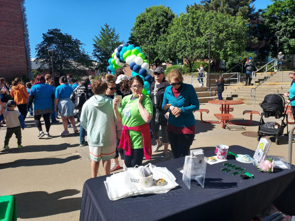 NAMIwalks was held to raise awareness of mental illness. 